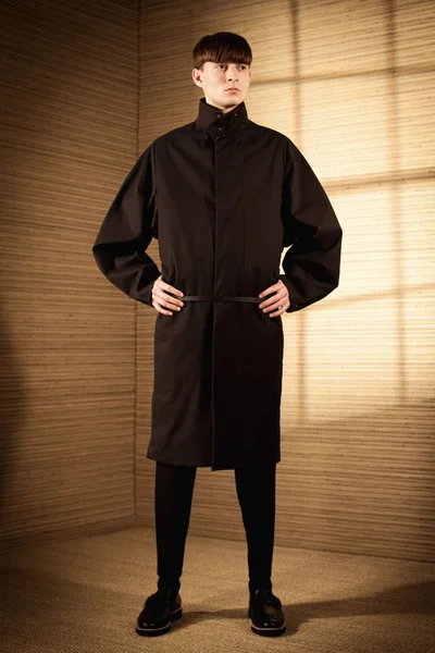 Look 3